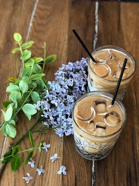 Cool Down with ⁤Fun and Easy⁤ Iced Coffee Hacks